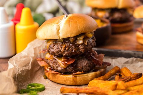 Sweet N Spicy Bacon Burger Recipe Frugal Mom Eh