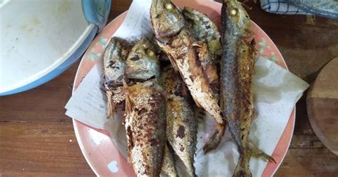 Resep Ikan Kembung Goreng Oleh Aisyah Wulandari Cookpad