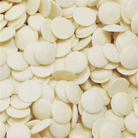 White Chocolate Buttons 100g - Posted Sweets | Online Sweet Shop