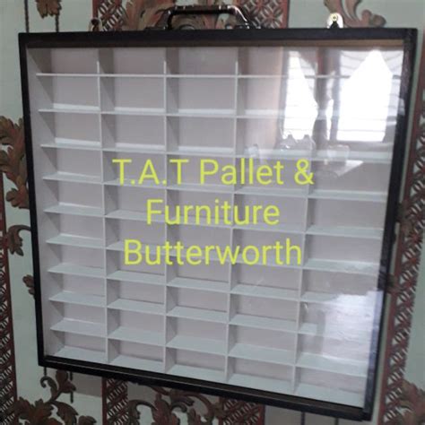 SLOT HOT WHEELS DISPLAY RACK WITH ACRYLIC COVER WHITE BLACK Shopee Malaysia