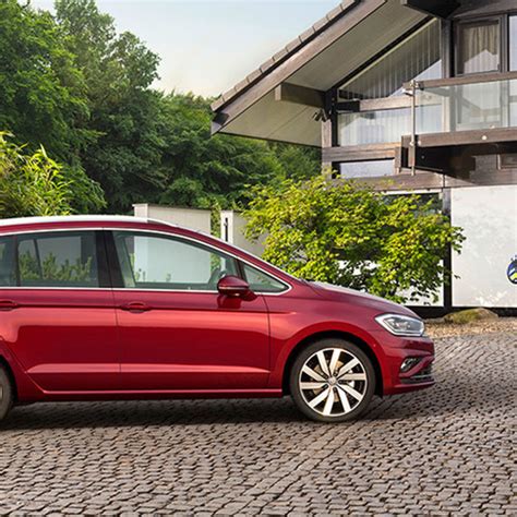 Vw Golf Sportsvan Test Und Preis Check Mit Konfigurator Site