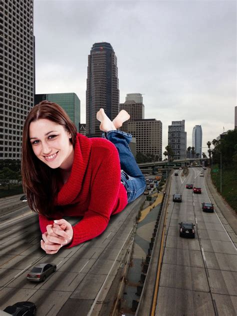 Mega Giantess Women