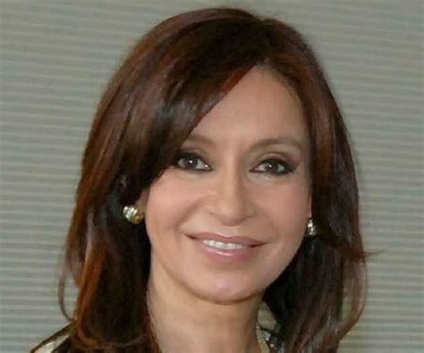 Cristina Fernández De Kirchner Biography - Facts, Childhood, Family Life & Achievements