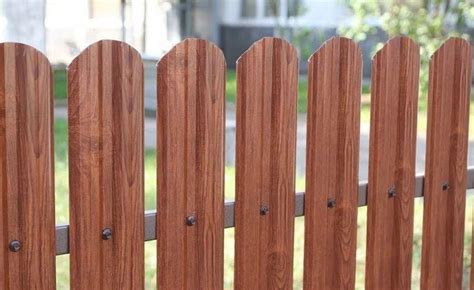 Ворота из евроштакетника: виды, особенности - Заборчик