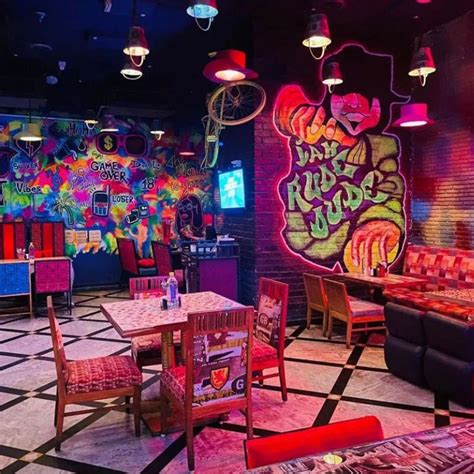 Discover The Best Pubs In Vashi Navi Mumbai Rude Lounge