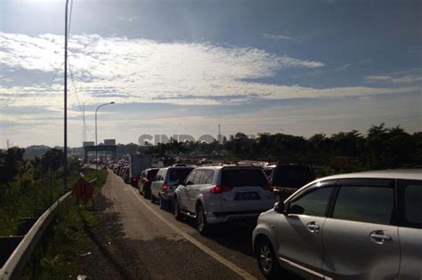 Gerbang Tol Karang Tengah Dibongkar Kemacetan Pindah Ke Lokasi Ini