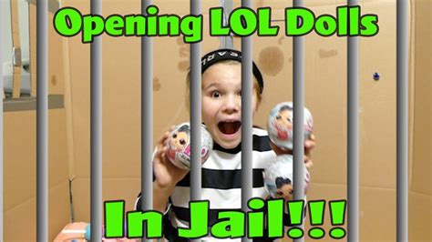 Opening LOL Surprise Dolls In Box Fort Jail - macronutrients include ...