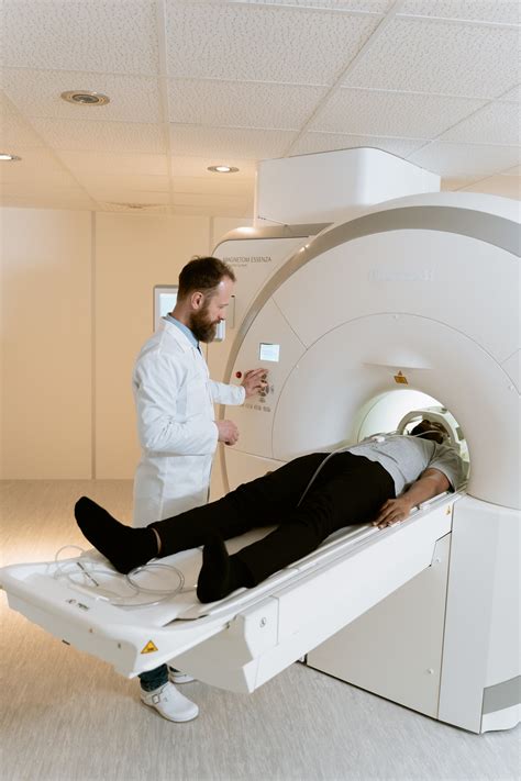 Pituitary Surgery | Eric Succar, MD in Waterford, MI