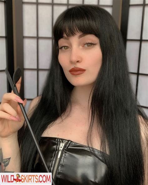 Annie Lmm Annie Lmm Matoushka Nude OnlyFans Instagram Leaked Photo 6