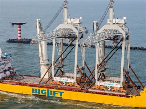 Happy Sky Transports Two Oversized STS Container Cranes