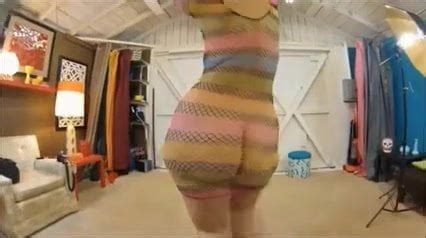 Booty Tsunami Arab BBW Porn XHamster