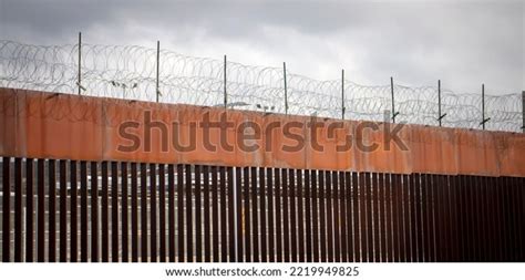 1,572 America Mexico Southwest Border Images, Stock Photos, 3D objects, & Vectors | Shutterstock