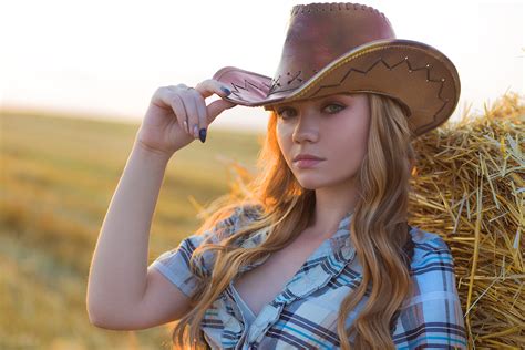 Cowgirl Model Depth Of Field Blonde Girl Hat Woman Wallpaper Coolwallpapers Me