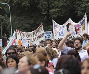 Docentes Protestan En Buenos Aires Por Mejoras Salariales