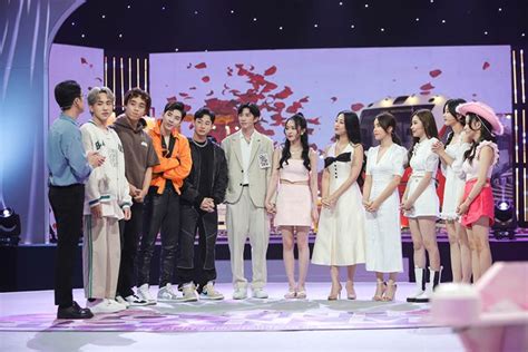 Tỏ Tình Hoàn Mỹ Hot boy Thủ đô thành công nắm tay Phi Linh ra về