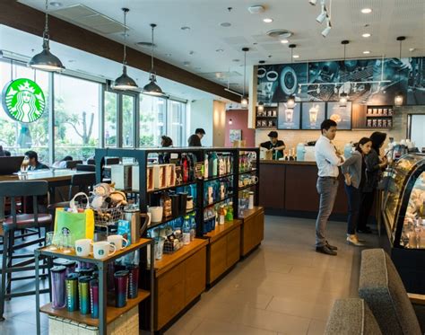 Starbucks Opens 1,000th LEED-Certified Store