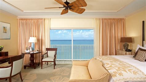 Rooms and Suites at The Kahala Hotel & Resort : The Leading Hotels of the World