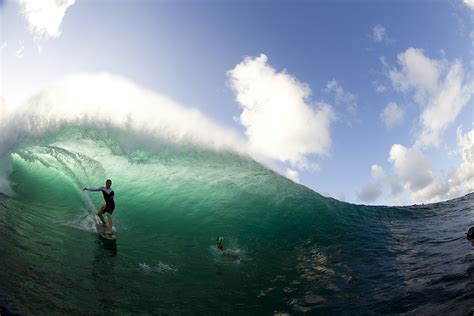 Zak Noyle | Jamie O'Brien, Pipeline - Surfer