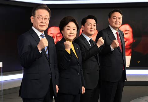 후보들의 토론 평가李 아쉬운 것 없다 尹 딴소리로 도망가는 분 있어 네이트 뉴스