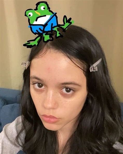 Fanpage Jenna Ortega On Instagram 🥺🐸 Jennaortega Jenna Ortega You Harleydiaz