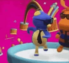 The Backyardigans Uniqua Is Dancing Close To You GIF - The ...