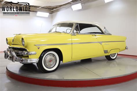 1954 Ford Crestline | Classic & Collector Cars