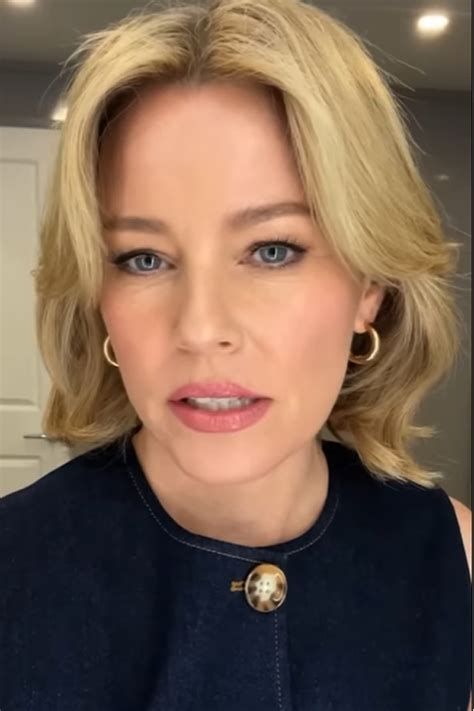 Sao phim Sex and the City có làn da trẻ đẹp ở tuổi 51 nhờ làm việc này mỗi đêm