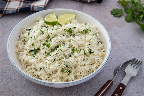 Cómo Hacer Arroz Con Cilantro Y Limón De Chipotle My Dominican Kitchen