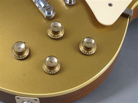 1971 Gibson Les Paul Deluxe – Goldtop – GuitarPoint