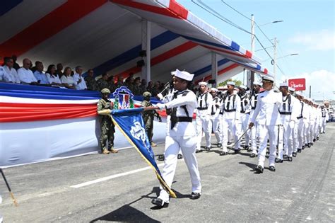 Hoy Es El Desfile Cívico Militar Por El 180 Aniversario De La Batalla Del 30 Marzo Noticias Rd