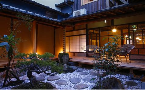 《平日限定》古民家旅館『kariya Ryokan Q』1泊2食付き【客室おまかせ】ペア宿泊券 兵庫県赤穂市 セゾンのふるさと納税