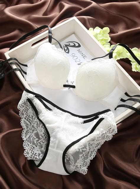 Lacy Underwear Set Sexy Push Up Bra Panties For Woman Sexy Bra 3 4 Cup