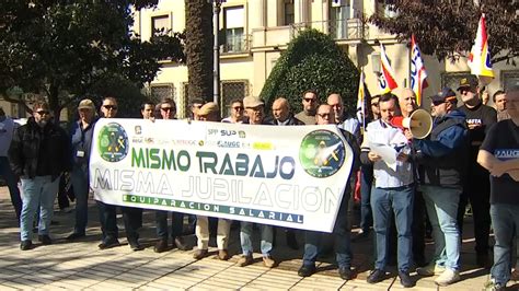 Policías y Guardias Civiles exigen ser considerados como profesión de