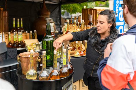 La Foire De La Pomme Et De L Oignon Doux Des C Vennes Site De