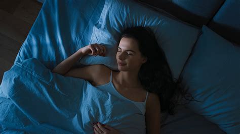 Ways To Cool Down If Youre A Hot Sleeper Canningvale