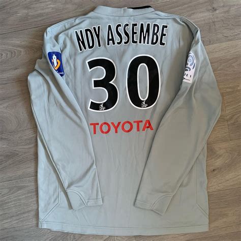 Valenciennes 2009-10 GK Kit