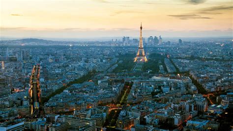 Paris.com - Your Adventure Begins Here