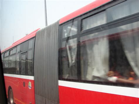 Lahore and I: Lahore, Metro Bus and I