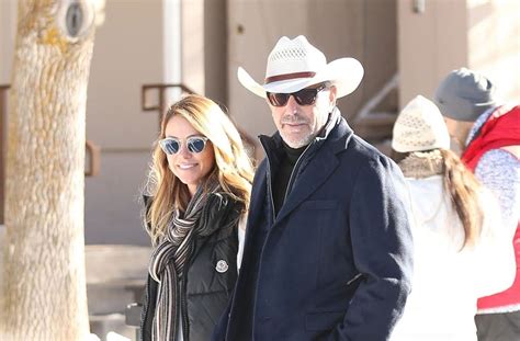 More Than A Kevin Costner Fan...: More of Kevin shopping in Aspen and ...