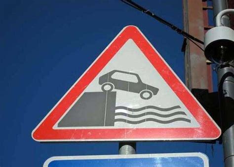 46 Signs That Are So Confusing | KLYKER.COM