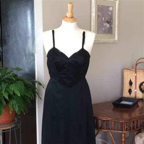 Black Lace Vanity Fair 60 S Dress Slip Nylon Lingerie Etsy