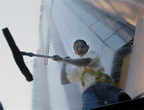 Applicants are flocking to the latest janitor jobs jobs postings 3