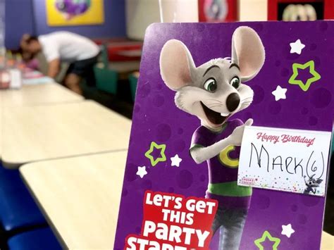 Best Day Ever Epic Birthday Party At Chuck E Cheese Frugal For Luxury