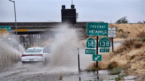 Forecasters say ‘virtually all’ daily rainfall records broken in Los ...