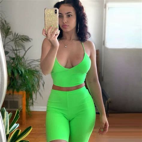 2019 yaz kadın Bodycon kıyafet kısa spor tulum 2 parça Set kırpma üst