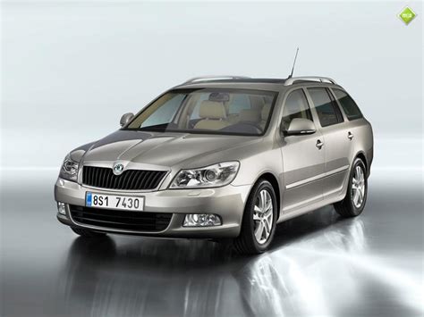 Skoda Laura (2012) Price, Specs, Review, Pics & Mileage in India