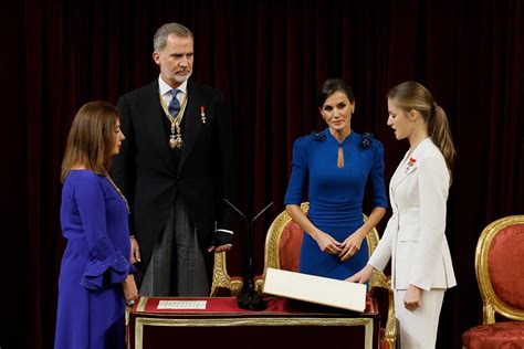 Spain descends into ‘Leonormania’ as the Princess celebrates her 18th birthday with an oath of ...