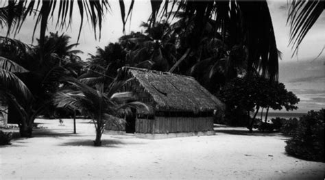 History of Maldives – Maladiwa Beach & Spa