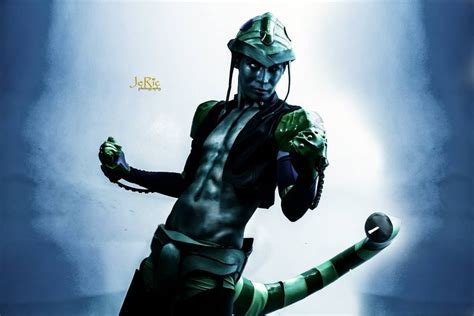 Hunter X Hunter: 10 Amazing Meruem Cosplay You Have To See