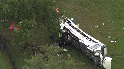 Driver Arrested After Truck Hits Farm Worker Bus Killing Eight And Injuring 40 In Florida Us